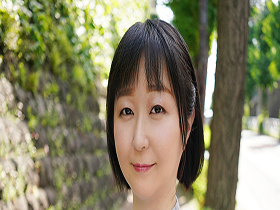 都内郊外のスーパーでパートとして働く地味な奥さんはムッツリ爆乳H-cupの合気道の達人でした。 志緒里さん(45歳)　サンプル画像02