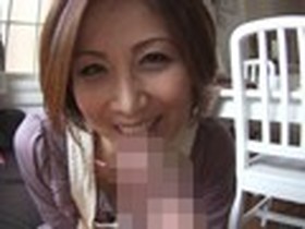 業界で話題の 美人すぎる熟女は息子の中出しオナホール 桐岡さつき40歳　サンプル画像02